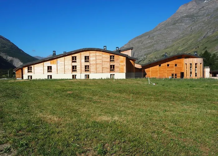 La Bessannaise 3*